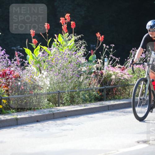 08.09.2024 - Stadtparktriathlon Zöllner http://msf.ph/oto/7022827 08.09.2024 10:28:56 Radfahren 282, 352, 1937 meine-sportfotos.de