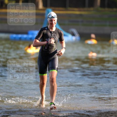 08.09.2024 - Stadtparktriathlon Michael Strokosch http://msf.ph/oto/7022862 08.09.2024 09:09:34 Schwimmen 168 meine-sportfotos.de