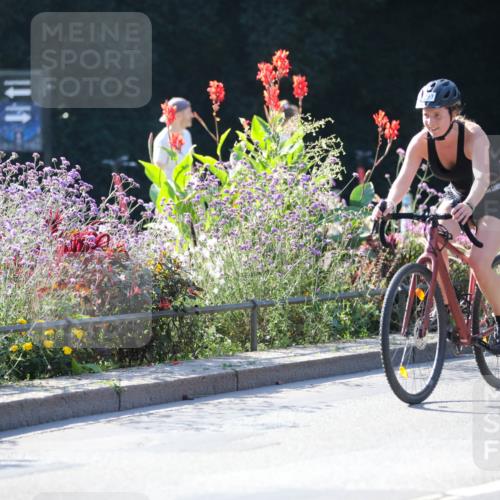 08.09.2024 - Stadtparktriathlon Zöllner http://msf.ph/oto/7022889 08.09.2024 10:29:10 Radfahren 293, 316 meine-sportfotos.de