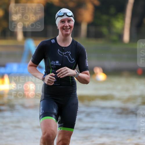 08.09.2024 - Stadtparktriathlon Michael Strokosch http://msf.ph/oto/7022903 08.09.2024 09:09:36 Schwimmen 168 meine-sportfotos.de