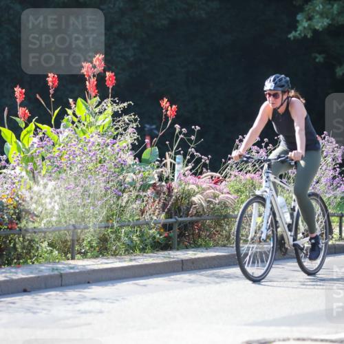 08.09.2024 - Stadtparktriathlon Zöllner http://msf.ph/oto/7022954 08.09.2024 10:29:32 Radfahren 190, 273 meine-sportfotos.de