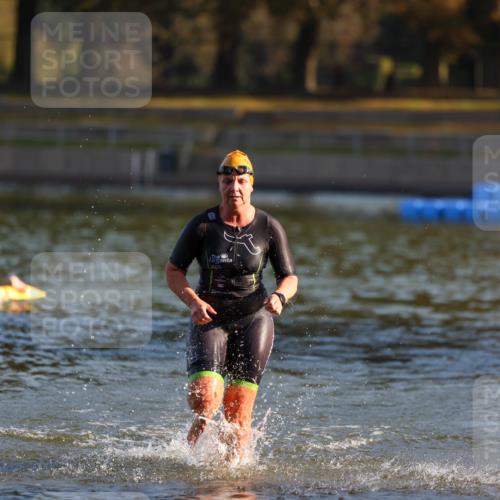 08.09.2024 - Stadtparktriathlon Michael Strokosch http://msf.ph/oto/7022956 08.09.2024 09:10:00 Schwimmen 169, 179 meine-sportfotos.de
