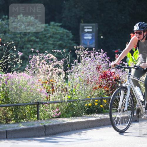 08.09.2024 - Stadtparktriathlon Zöllner http://msf.ph/oto/7022963 08.09.2024 10:29:32 Radfahren 190, 273 meine-sportfotos.de
