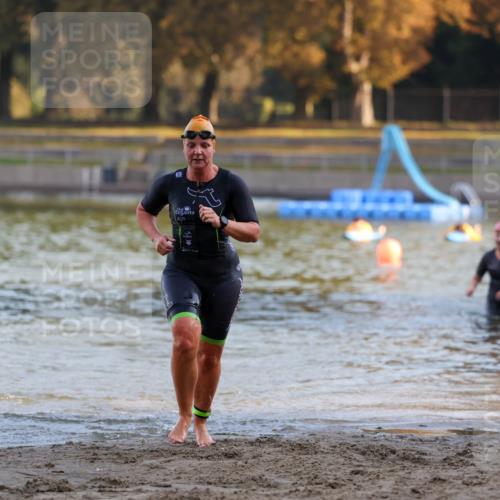 08.09.2024 - Stadtparktriathlon Michael Strokosch http://msf.ph/oto/7022976 08.09.2024 09:10:02 Schwimmen 169, 179 meine-sportfotos.de