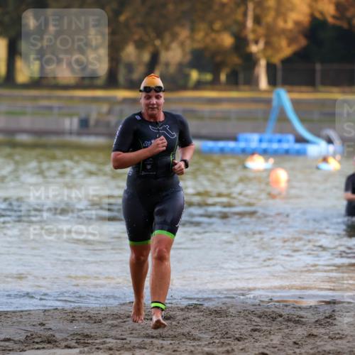 08.09.2024 - Stadtparktriathlon Michael Strokosch http://msf.ph/oto/7022984 08.09.2024 09:10:02 Schwimmen 169, 179 meine-sportfotos.de