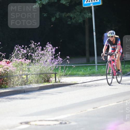 08.09.2024 - Stadtparktriathlon Zöllner http://msf.ph/oto/7022985 08.09.2024 10:29:49 Radfahren 209, 249, 338 meine-sportfotos.de