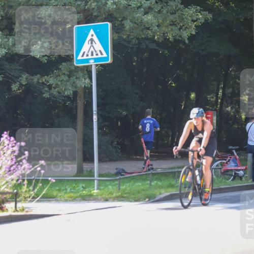 08.09.2024 - Stadtparktriathlon Zöllner http://msf.ph/oto/7023092 08.09.2024 10:38:36 Radfahren 346, 353, 390, 392, 436, 437 meine-sportfotos.de