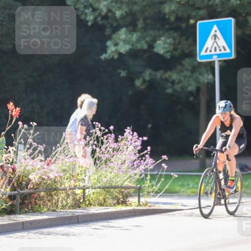 08.09.2024 - Stadtparktriathlon Zöllner http://msf.ph/oto/7023099 08.09.2024 10:38:36 Radfahren 346, 353, 390, 392, 436, 437 meine-sportfotos.de