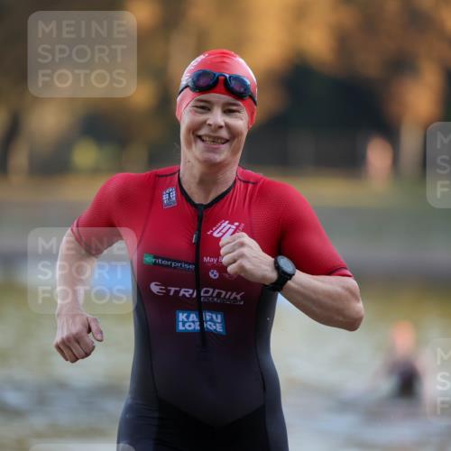 08.09.2024 - Stadtparktriathlon Michael Strokosch http://msf.ph/oto/7023318 08.09.2024 09:10:46 Schwimmen 148 meine-sportfotos.de