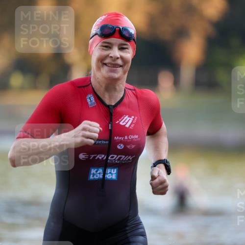 08.09.2024 - Stadtparktriathlon Michael Strokosch http://msf.ph/oto/7023324 08.09.2024 09:10:46 Schwimmen 148 meine-sportfotos.de