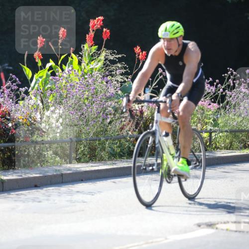 08.09.2024 - Stadtparktriathlon Zöllner http://msf.ph/oto/7023408 08.09.2024 10:39:36 Radfahren 278, 281, 292, 366, 367, 372 meine-sportfotos.de