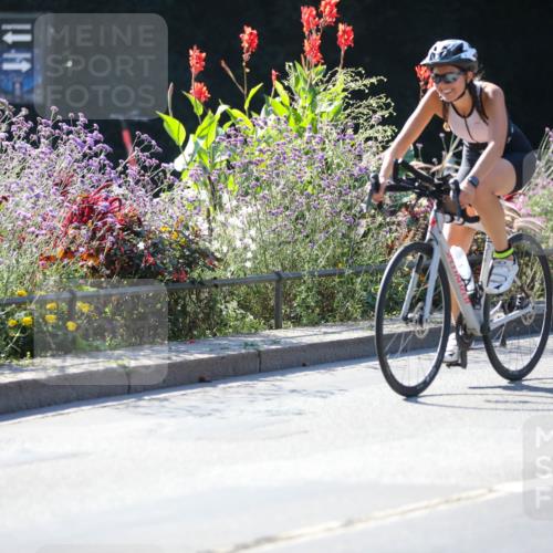 08.09.2024 - Stadtparktriathlon Zöllner http://msf.ph/oto/7023440 08.09.2024 10:39:46 Radfahren 292, 345, 366, 376, 416, 417, 425 meine-sportfotos.de