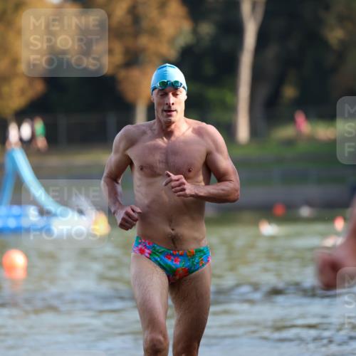 08.09.2024 - Stadtparktriathlon Michael Strokosch http://msf.ph/oto/7023478 08.09.2024 09:44:46 Schwimmen 201, 221, 234 meine-sportfotos.de
