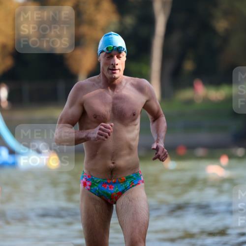 08.09.2024 - Stadtparktriathlon Michael Strokosch http://msf.ph/oto/7023484 08.09.2024 09:44:47 Schwimmen 201, 234 meine-sportfotos.de