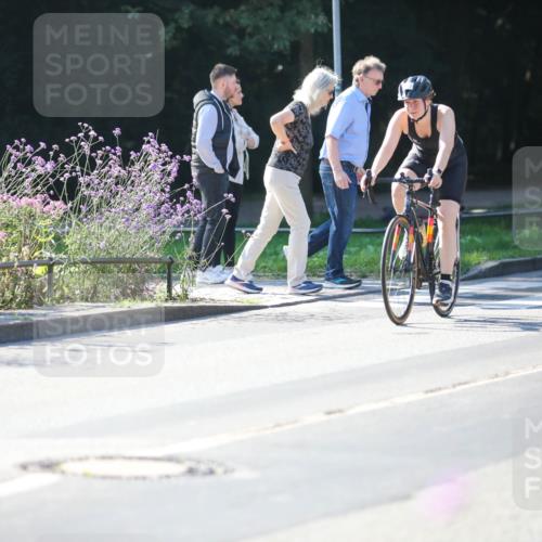 08.09.2024 - Stadtparktriathlon Zöllner http://msf.ph/oto/7023528 08.09.2024 10:39:57 Radfahren 271, 280, 395, 417 meine-sportfotos.de