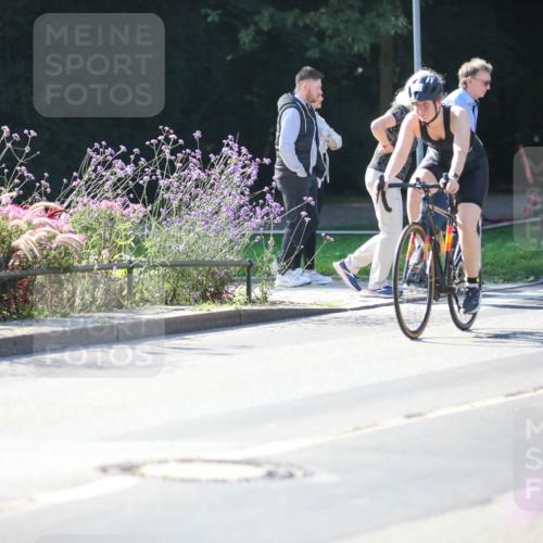 08.09.2024 - Stadtparktriathlon Zöllner http://msf.ph/oto/7023532 08.09.2024 10:39:57 Radfahren 271, 280, 395, 417 meine-sportfotos.de