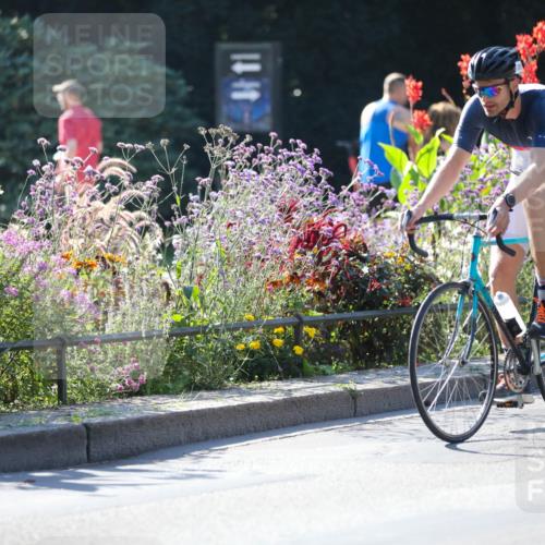 08.09.2024 - Stadtparktriathlon Zöllner http://msf.ph/oto/7023565 08.09.2024 10:40:07 Radfahren 395, 406, 429 meine-sportfotos.de
