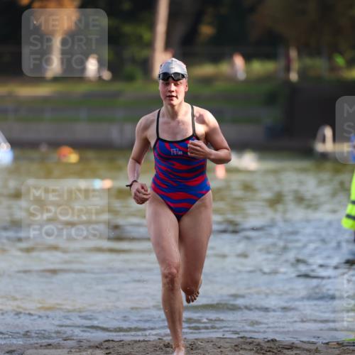 08.09.2024 - Stadtparktriathlon Michael Strokosch http://msf.ph/oto/7023568 08.09.2024 09:45:21 Schwimmen 184 meine-sportfotos.de