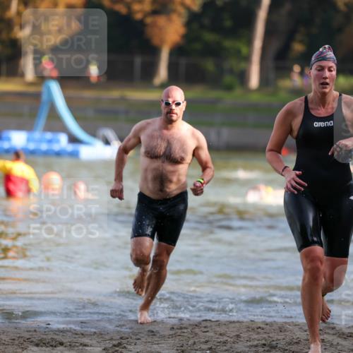 08.09.2024 - Stadtparktriathlon Michael Strokosch http://msf.ph/oto/7023671 08.09.2024 09:46:26 Schwimmen 250, 256 meine-sportfotos.de