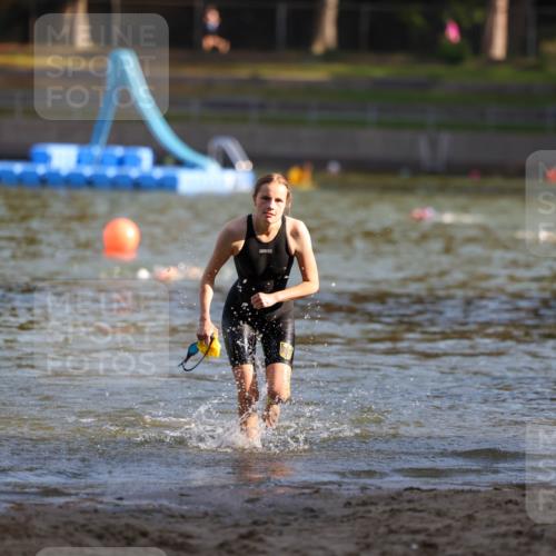 08.09.2024 - Stadtparktriathlon Michael Strokosch http://msf.ph/oto/7023832 08.09.2024 09:46:58 Schwimmen 243 meine-sportfotos.de
