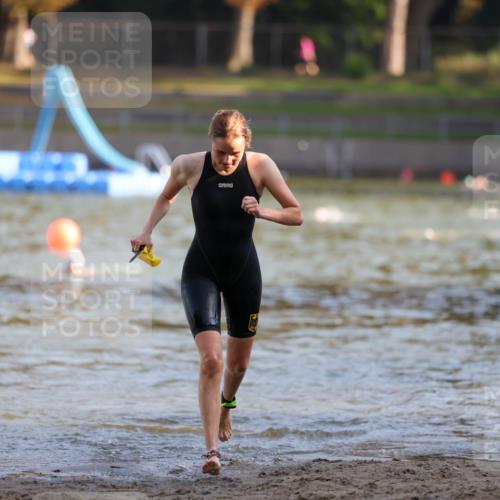 08.09.2024 - Stadtparktriathlon Michael Strokosch http://msf.ph/oto/7023867 08.09.2024 09:46:59 Schwimmen 243 meine-sportfotos.de