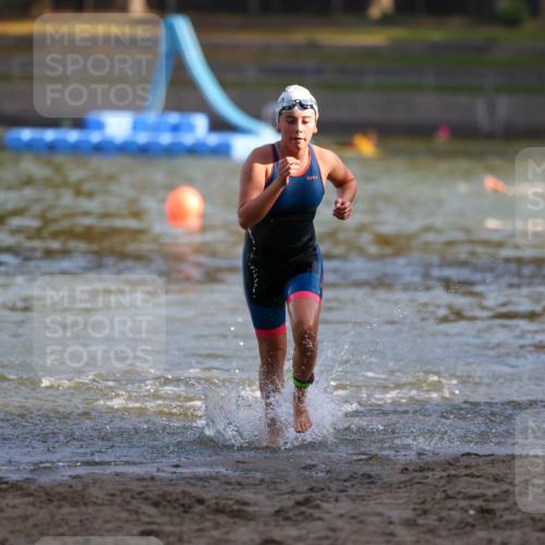 08.09.2024 - Stadtparktriathlon Michael Strokosch http://msf.ph/oto/7023920 08.09.2024 09:47:13 Schwimmen 217 meine-sportfotos.de