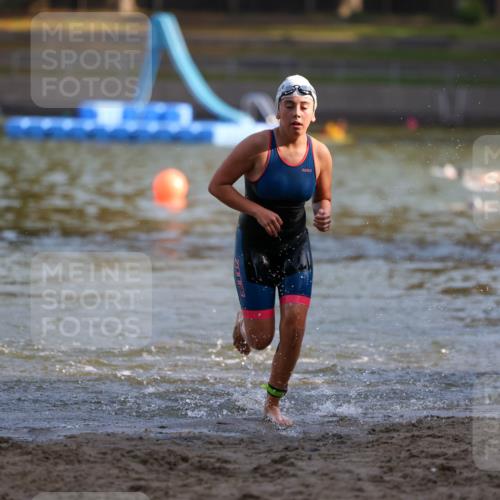 08.09.2024 - Stadtparktriathlon Michael Strokosch http://msf.ph/oto/7023926 08.09.2024 09:47:13 Schwimmen 217 meine-sportfotos.de