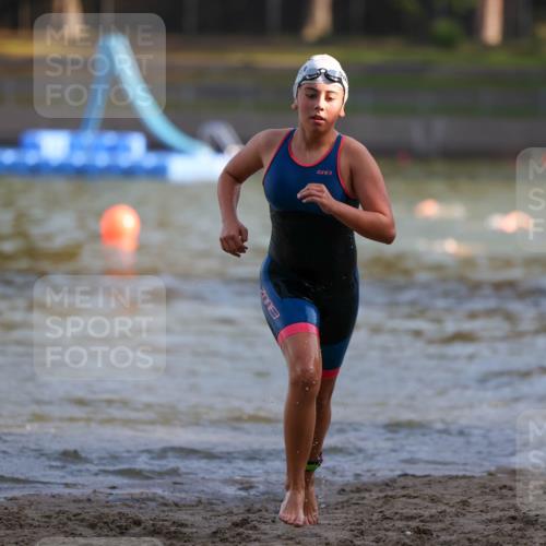 08.09.2024 - Stadtparktriathlon Michael Strokosch http://msf.ph/oto/7023946 08.09.2024 09:47:14 Schwimmen 217 meine-sportfotos.de