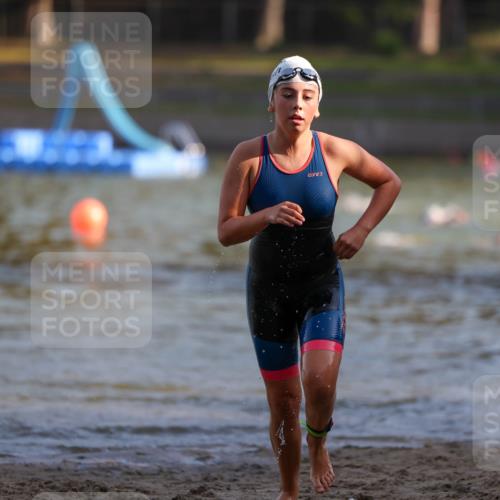 08.09.2024 - Stadtparktriathlon Michael Strokosch http://msf.ph/oto/7023952 08.09.2024 09:47:15 Schwimmen 217 meine-sportfotos.de