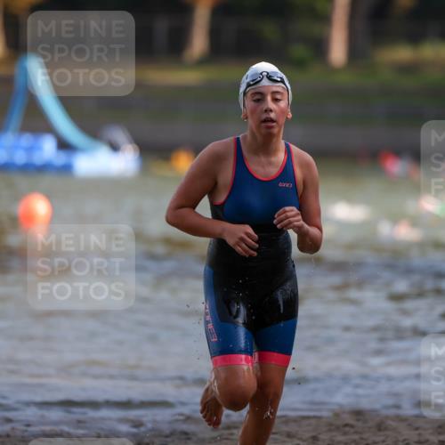 08.09.2024 - Stadtparktriathlon Michael Strokosch http://msf.ph/oto/7023958 08.09.2024 09:47:15 Schwimmen 217 meine-sportfotos.de