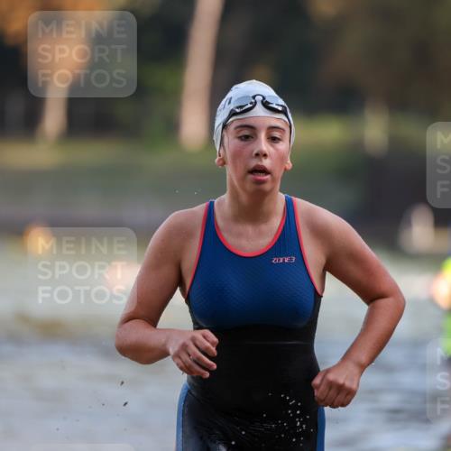 08.09.2024 - Stadtparktriathlon Michael Strokosch http://msf.ph/oto/7023981 08.09.2024 09:47:16 Schwimmen 217 meine-sportfotos.de