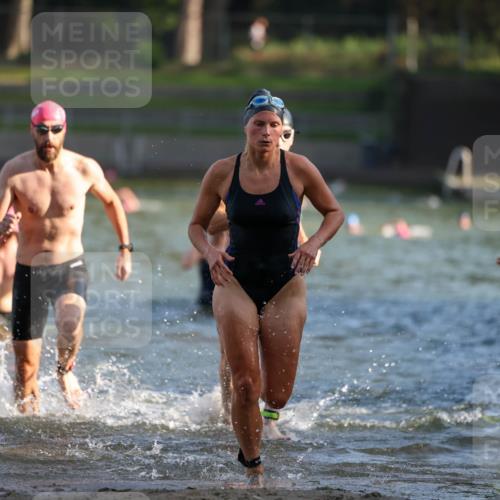 08.09.2024 - Stadtparktriathlon Michael Strokosch http://msf.ph/oto/7024146 08.09.2024 09:47:56 Schwimmen 193, 199, 200, 207, 220, 226, 257, 262 meine-sportfotos.de