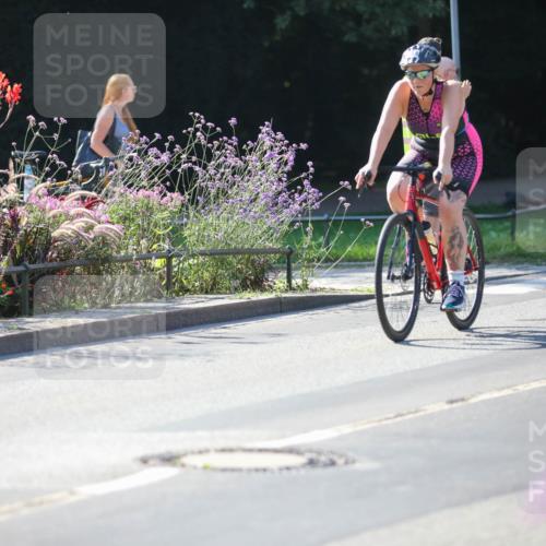08.09.2024 - Stadtparktriathlon Zöllner http://msf.ph/oto/7024177 08.09.2024 10:42:42 Radfahren 289, 312, 323, 340, 341, 362 meine-sportfotos.de