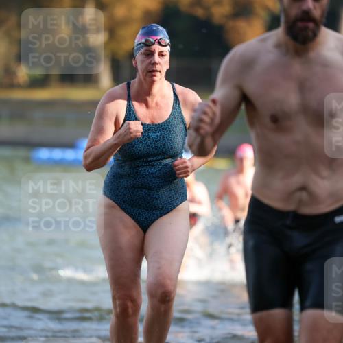 08.09.2024 - Stadtparktriathlon Michael Strokosch http://msf.ph/oto/7024207 08.09.2024 09:47:59 Schwimmen 193, 199, 200, 207, 213, 226, 257, 262 meine-sportfotos.de