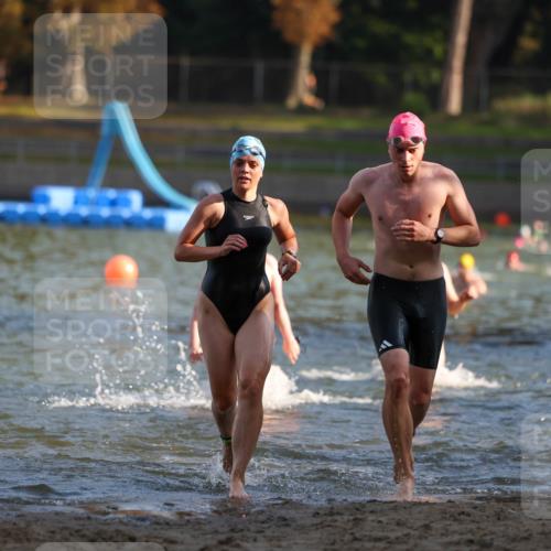 08.09.2024 - Stadtparktriathlon Michael Strokosch http://msf.ph/oto/7024233 08.09.2024 09:48:02 Schwimmen 200, 207, 213, 257, 262 meine-sportfotos.de