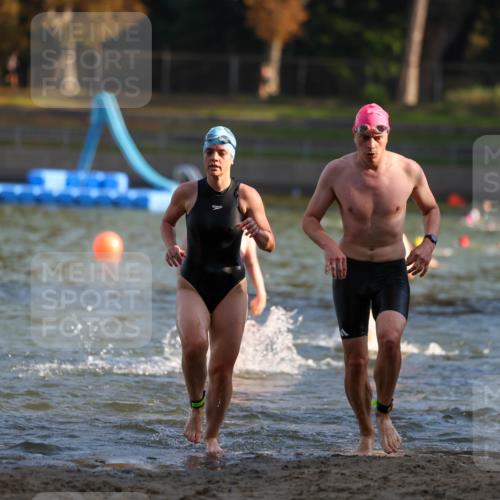 08.09.2024 - Stadtparktriathlon Michael Strokosch http://msf.ph/oto/7024236 08.09.2024 09:48:03 Schwimmen 200, 213, 257, 262 meine-sportfotos.de
