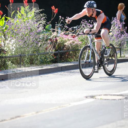 08.09.2024 - Stadtparktriathlon Zöllner http://msf.ph/oto/7024343 08.09.2024 10:43:10 Radfahren 308, 400, 407, 427, 433, 451 meine-sportfotos.de
