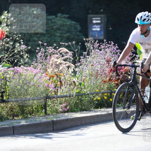 08.09.2024 - Stadtparktriathlon Zöllner http://msf.ph/oto/7024367 08.09.2024 10:43:18 Radfahren 286, 398, 400, 414 meine-sportfotos.de