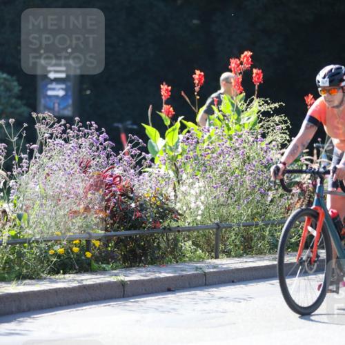 08.09.2024 - Stadtparktriathlon Zöllner http://msf.ph/oto/7024421 08.09.2024 10:43:33 Radfahren 347, 368 meine-sportfotos.de