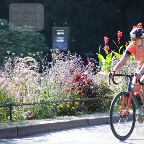 08.09.2024 - Stadtparktriathlon Zöllner http://msf.ph/oto/7024427 08.09.2024 10:43:33 Radfahren 347, 368 meine-sportfotos.de