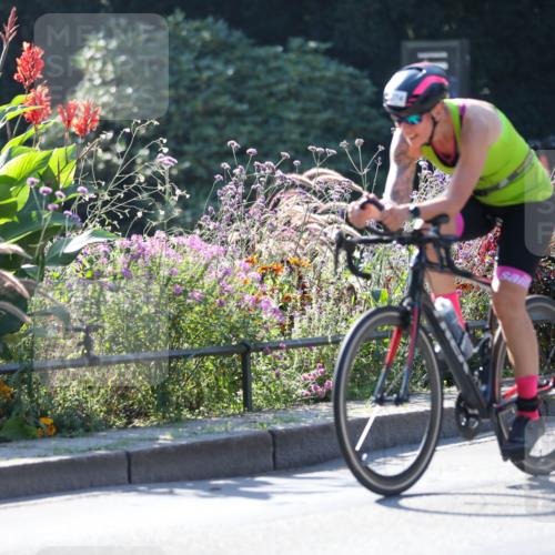 08.09.2024 - Stadtparktriathlon Zöllner http://msf.ph/oto/7024489 08.09.2024 10:43:50 Radfahren 274, 310, 319, 349, 364 meine-sportfotos.de