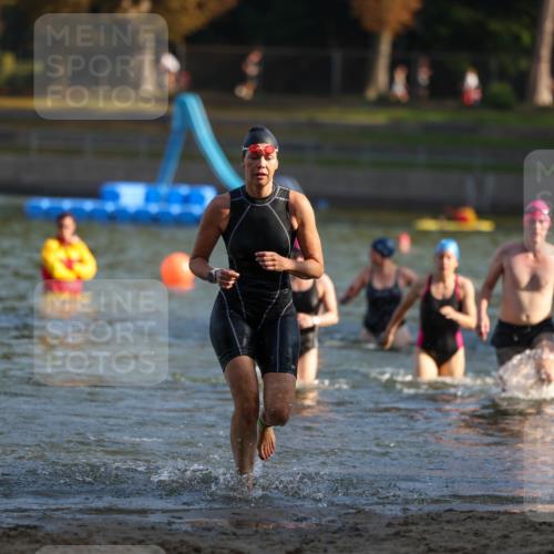 08.09.2024 - Stadtparktriathlon Michael Strokosch http://msf.ph/oto/7024492 08.09.2024 09:48:41 Schwimmen 190, 212, 215, 230, 241, 255, 258 meine-sportfotos.de