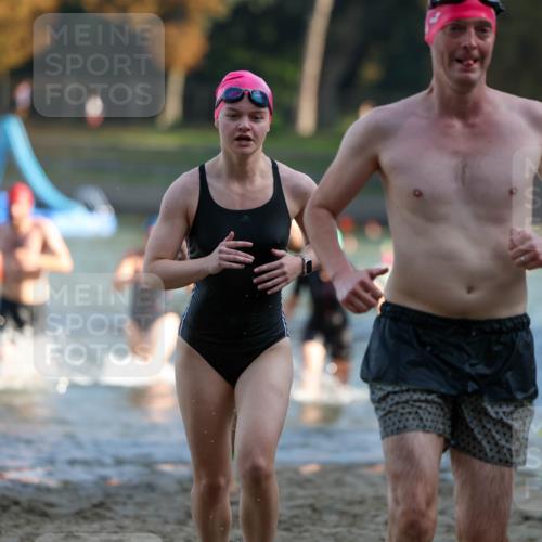 08.09.2024 - Stadtparktriathlon Michael Strokosch http://msf.ph/oto/7024589 08.09.2024 09:48:48 Schwimmen 190, 212, 215, 230, 241, 255 meine-sportfotos.de