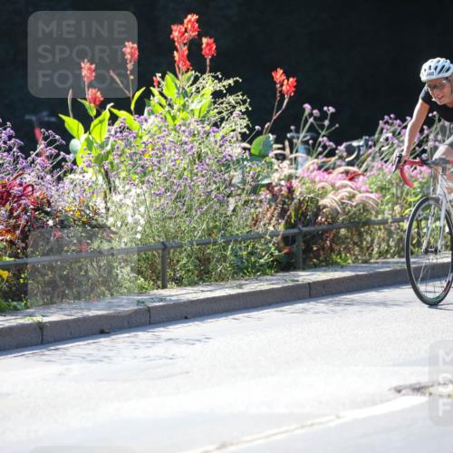 08.09.2024 - Stadtparktriathlon Zöllner http://msf.ph/oto/7024656 08.09.2024 10:44:21 Radfahren 254, 348, 415, 421, 459 meine-sportfotos.de