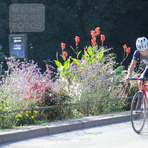 08.09.2024 - Stadtparktriathlon Zöllner http://msf.ph/oto/7024700 08.09.2024 10:44:39 Radfahren 363, 418, 438, 462, 1937 meine-sportfotos.de