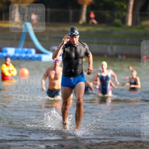 08.09.2024 - Stadtparktriathlon Michael Strokosch http://msf.ph/oto/7024732 08.09.2024 09:49:12 Schwimmen 194, 214, 225, 245 meine-sportfotos.de