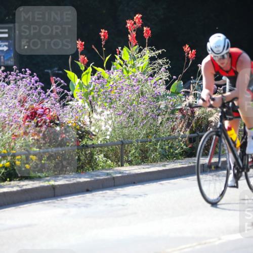 08.09.2024 - Stadtparktriathlon Zöllner http://msf.ph/oto/7024752 08.09.2024 10:44:52 Radfahren 232, 264, 285, 363, 396, 430, 452, 455 meine-sportfotos.de