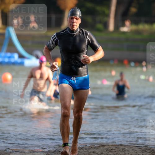 08.09.2024 - Stadtparktriathlon Michael Strokosch http://msf.ph/oto/7024761 08.09.2024 09:49:14 Schwimmen 194, 214, 222, 245 meine-sportfotos.de