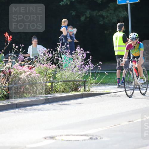 08.09.2024 - Stadtparktriathlon Zöllner http://msf.ph/oto/7024785 08.09.2024 10:44:57 Radfahren 232, 264, 285, 396, 455 meine-sportfotos.de