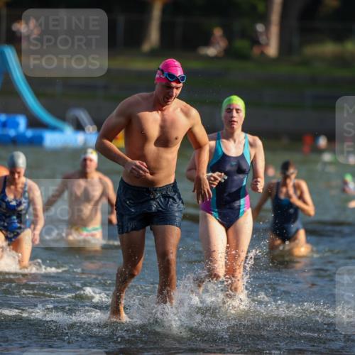 08.09.2024 - Stadtparktriathlon Michael Strokosch http://msf.ph/oto/7024817 08.09.2024 09:49:19 Schwimmen 182, 198, 214, 222, 245 meine-sportfotos.de